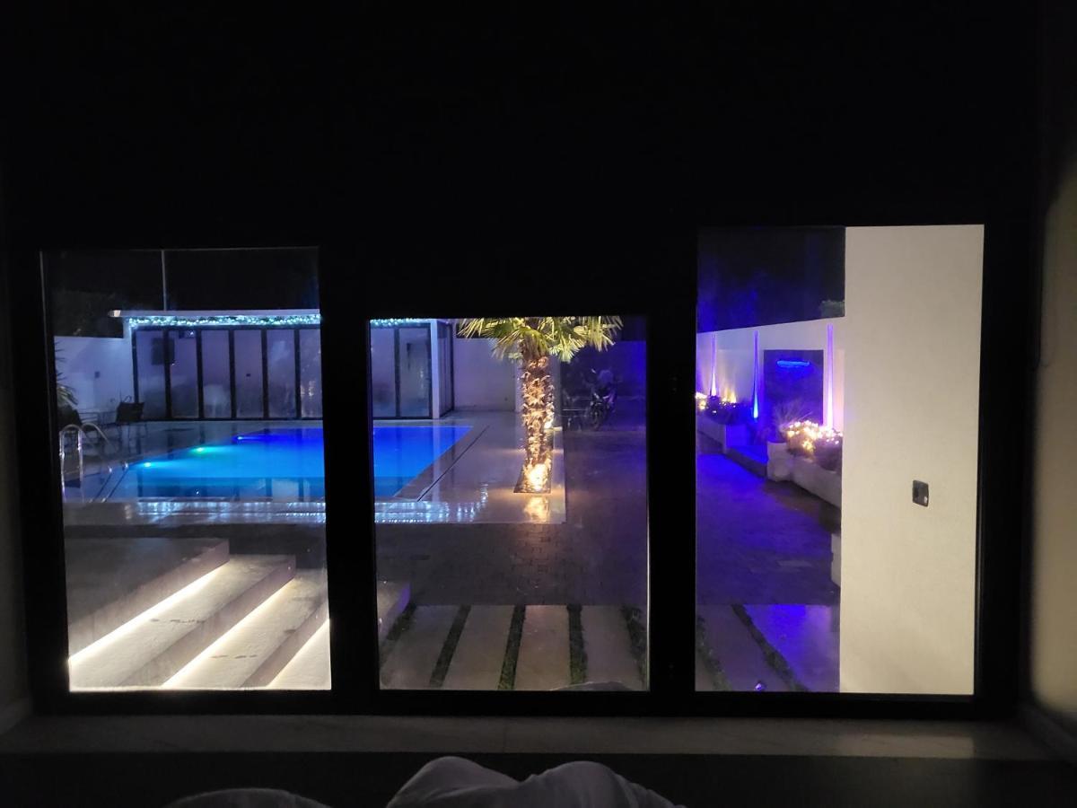 Rrushkull  Lt Luxury Villa מראה חיצוני תמונה
